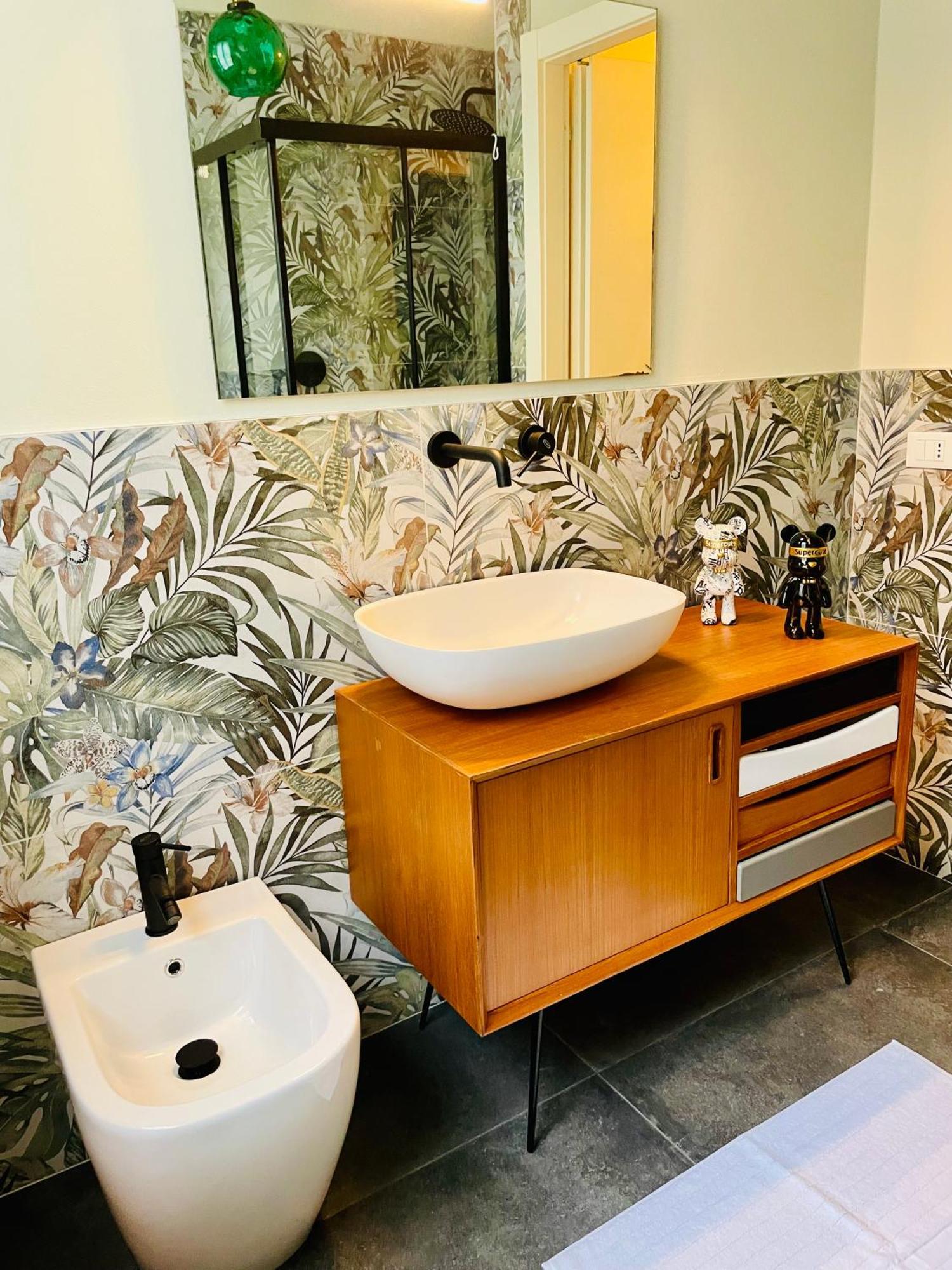 33 Borgo Ticino Lux Free Parking & Private Garden Apartamento Pavia Exterior foto