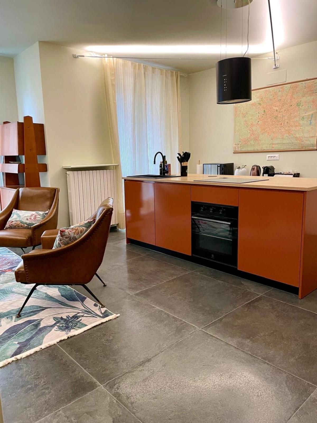 33 Borgo Ticino Lux Free Parking & Private Garden Apartamento Pavia Exterior foto