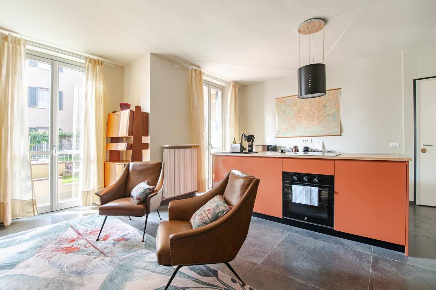 33 Borgo Ticino Lux Free Parking & Private Garden Apartamento Pavia Exterior foto